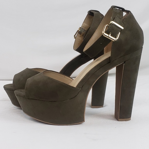 Wild Diva Shoes - Wild Diva platform heels